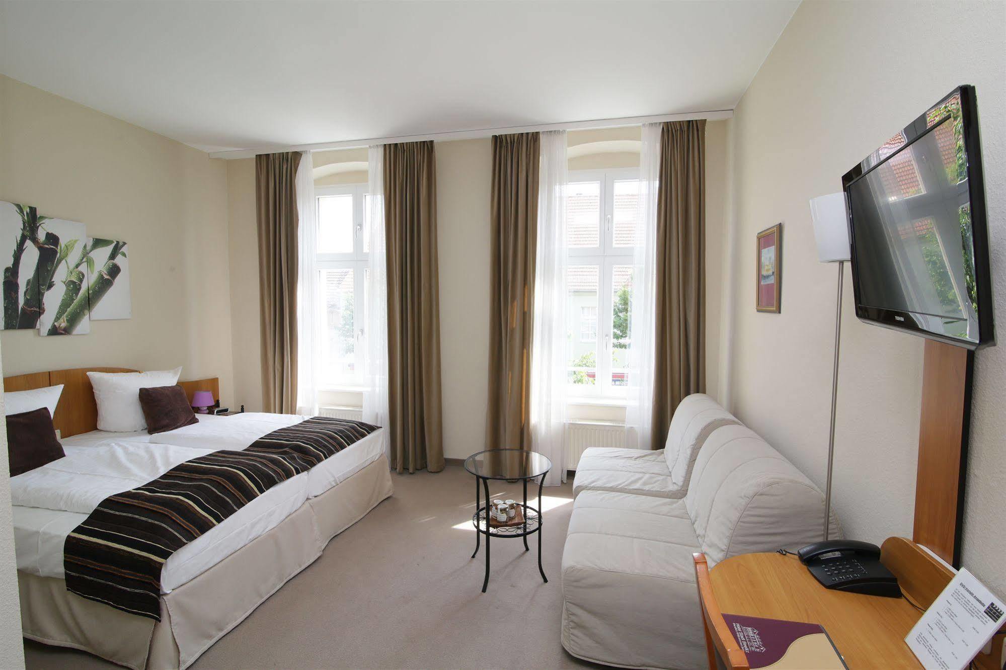 Gut Hotel Stadt 贝利茨 外观 照片