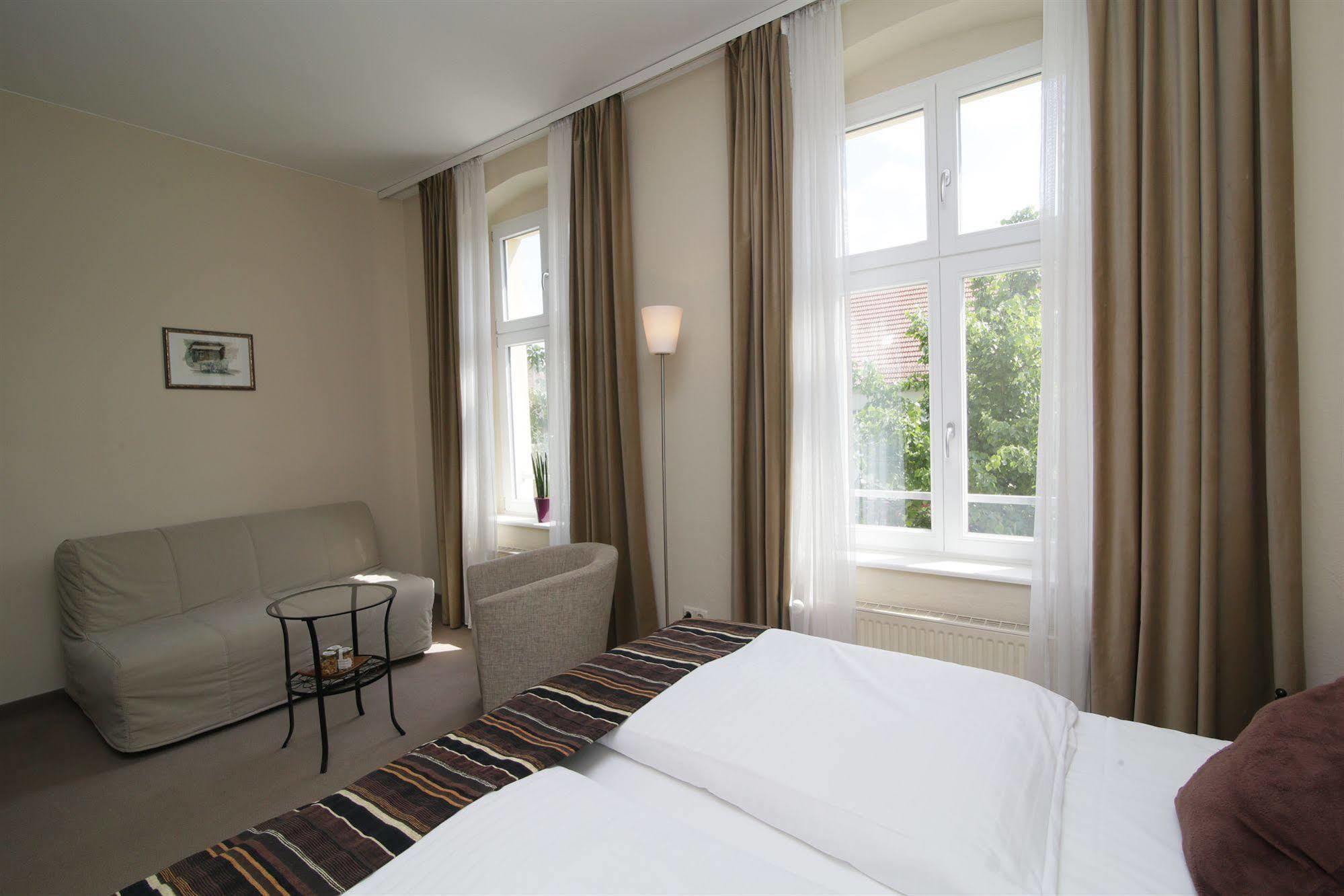 Gut Hotel Stadt 贝利茨 外观 照片